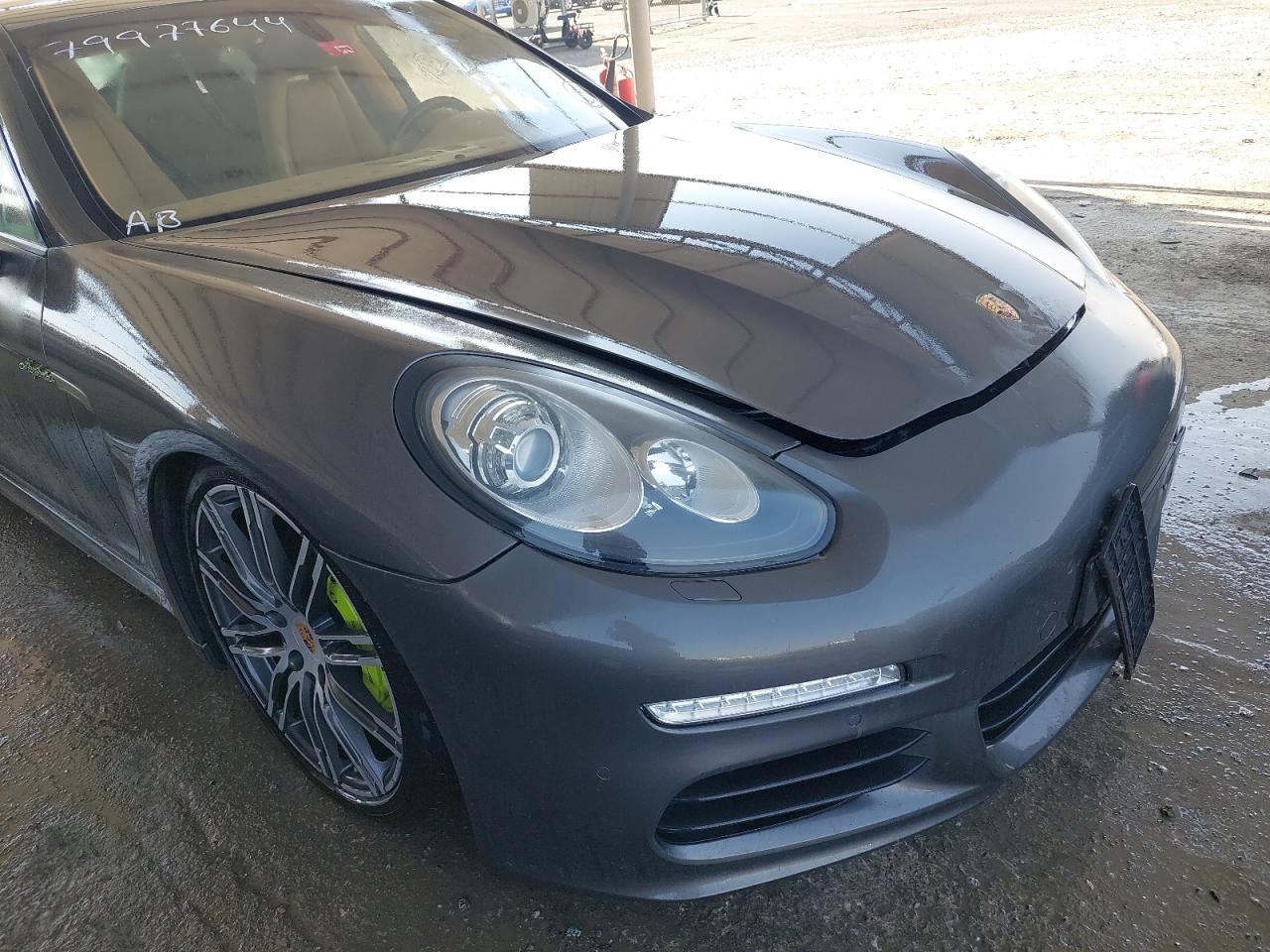2015 PORSCHE PANAMERA