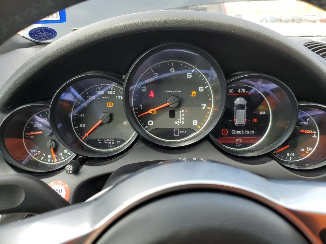 2018 PORSCHE CAYENN