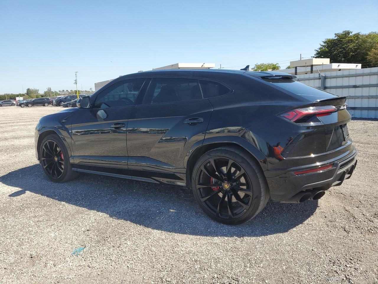2019 LAMBORGHINI URUS