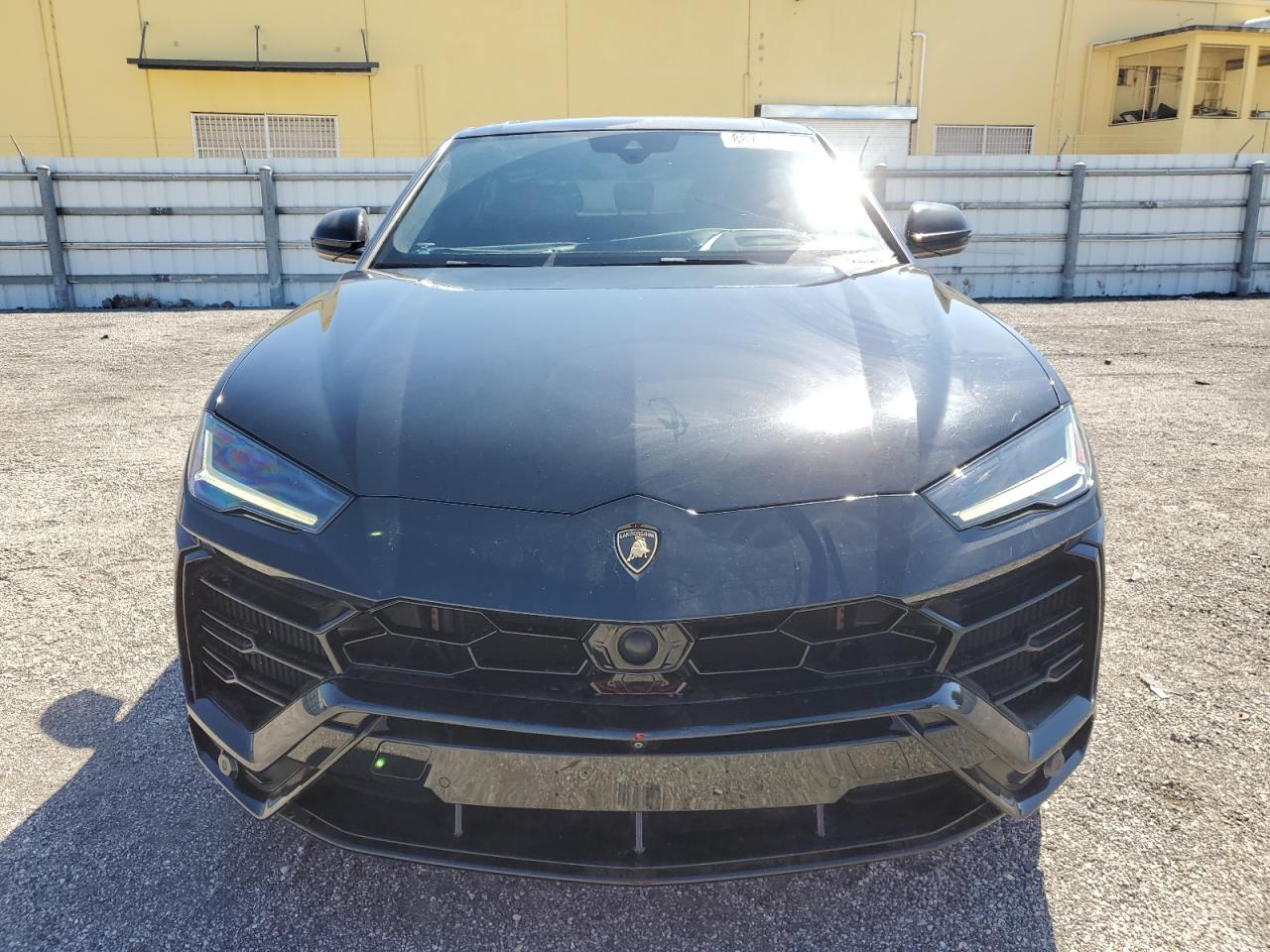 2019 LAMBORGHINI URUS