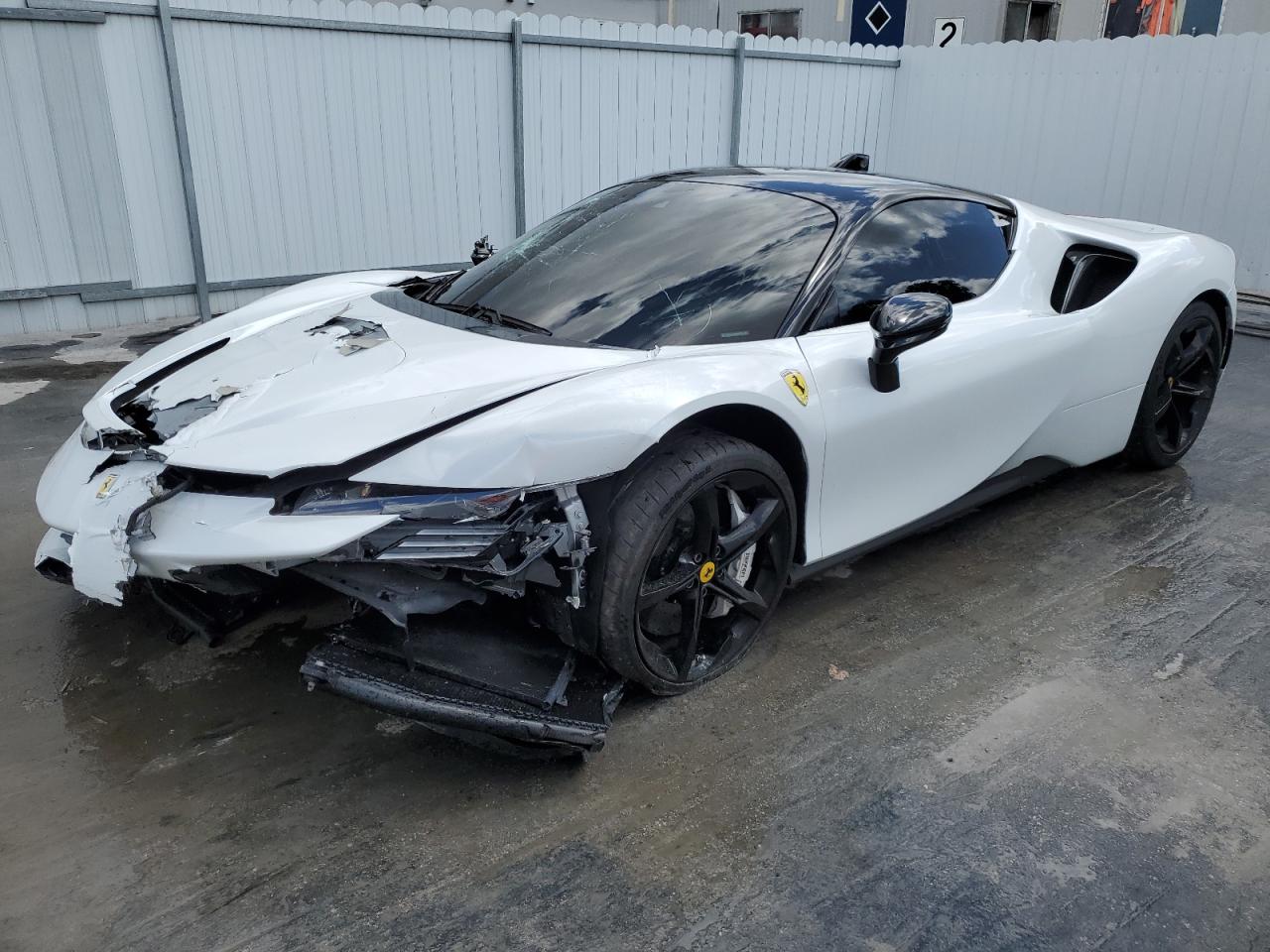 2021 FERRARI SF 90 STRADALE