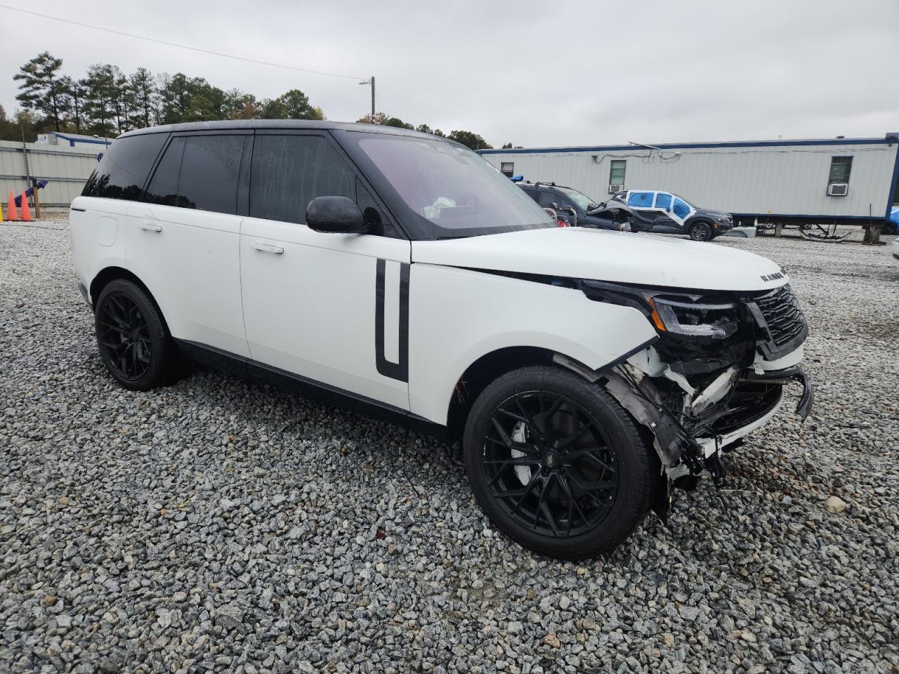 2023 LAND ROVER RANGE ROVER SE